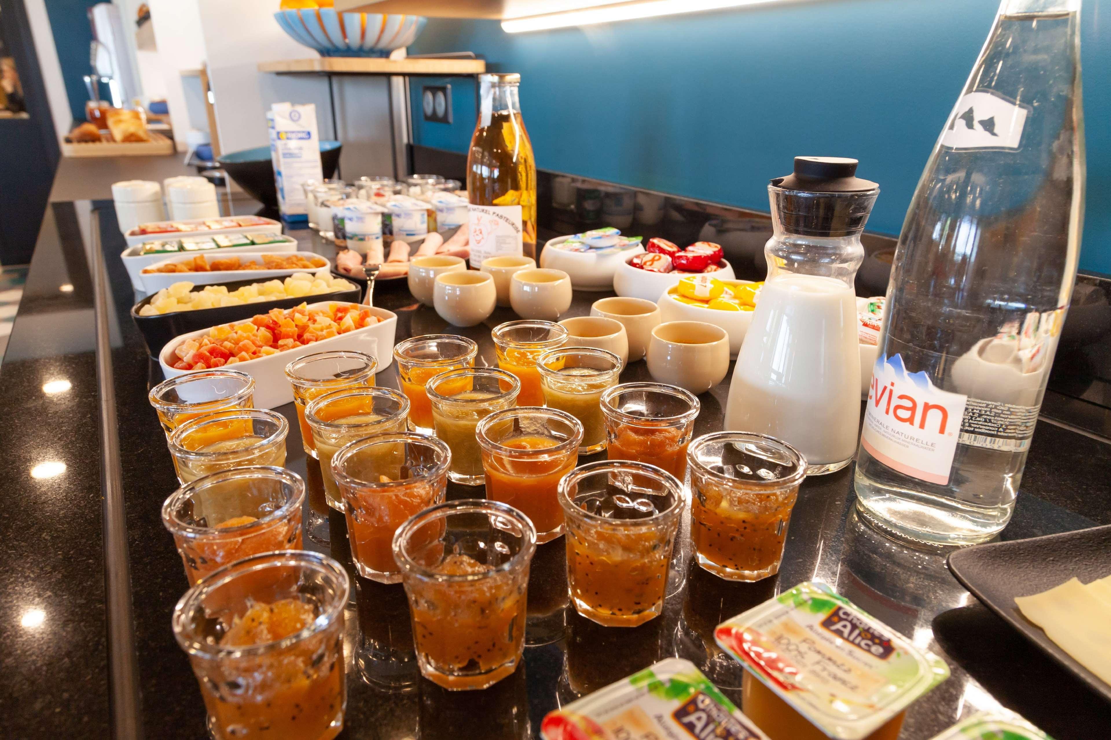尼奥尔基里亚德酒店-法国门德地区 外观 照片